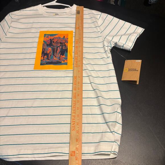 NWT Disney Parks National Geographic Elephant Graphic T Shirt Size Medium Stripe - Picture 6 of 7